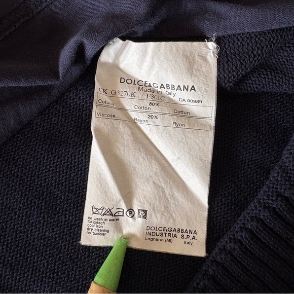 Dolce & Gabbana Navy V-Neck Long Sleeve Sweater Men’s Size 50 DG Crest - Picture 8 of 11